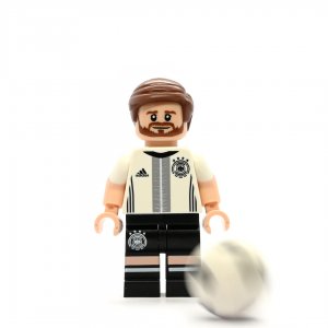 Shkodran Mustafi (2)